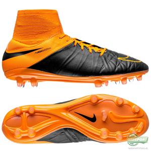 Nike - Hypervenom Phatal II