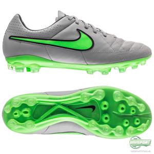 Nike - Tiempo Legacy AG