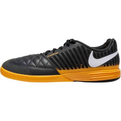 zaalvoetbalschoenen nike tiempo