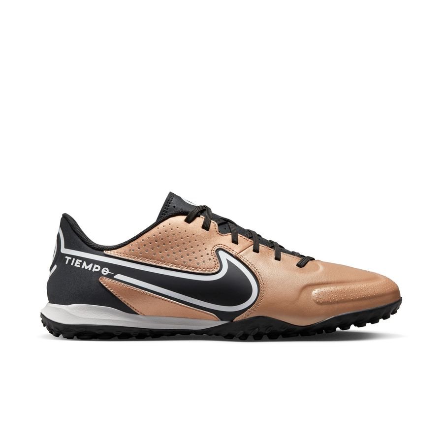 Nike voetbalschoenen clearance maat 38